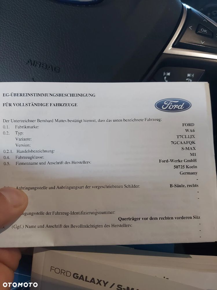 Ford S-Max - 32