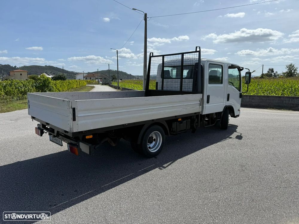 Isuzu NLR CABINE DUPLA - 4