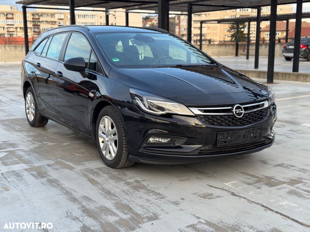 Opel Astra 1.6 D Start/Stop Sports Tourer Dynamic - 2
