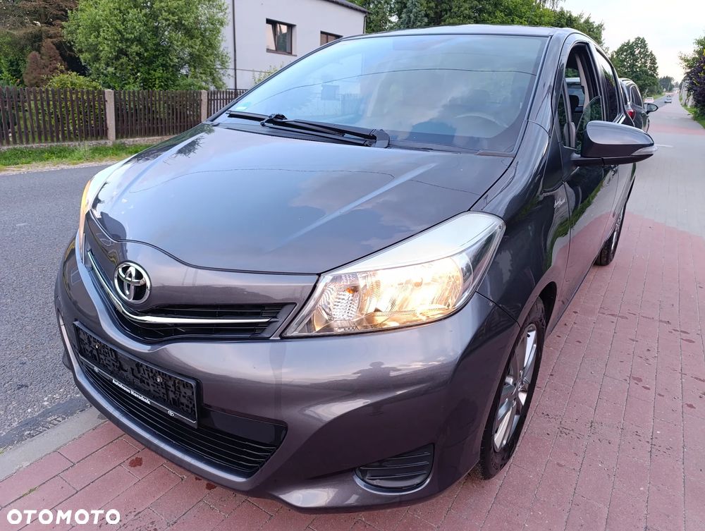 Toyota Yaris 1.33 Dynamic - 27