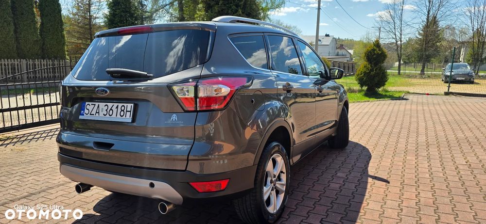 Ford Kuga 2.0 TDCi FWD Titanium - 6
