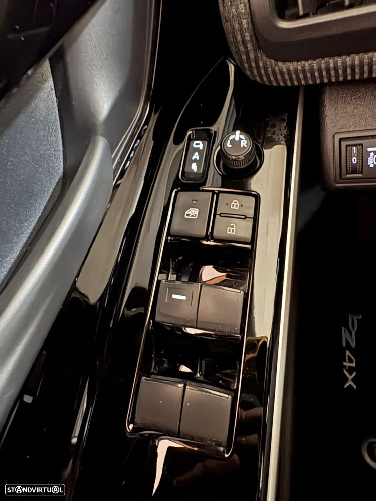 Toyota bZ4X Lounge - 21