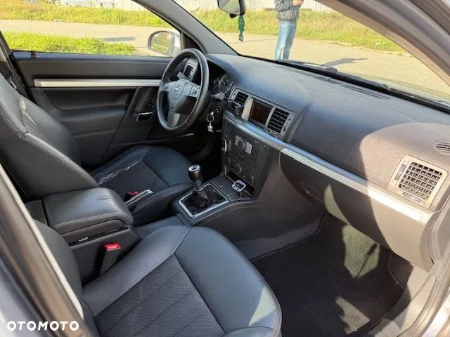 Opel Vectra - 2