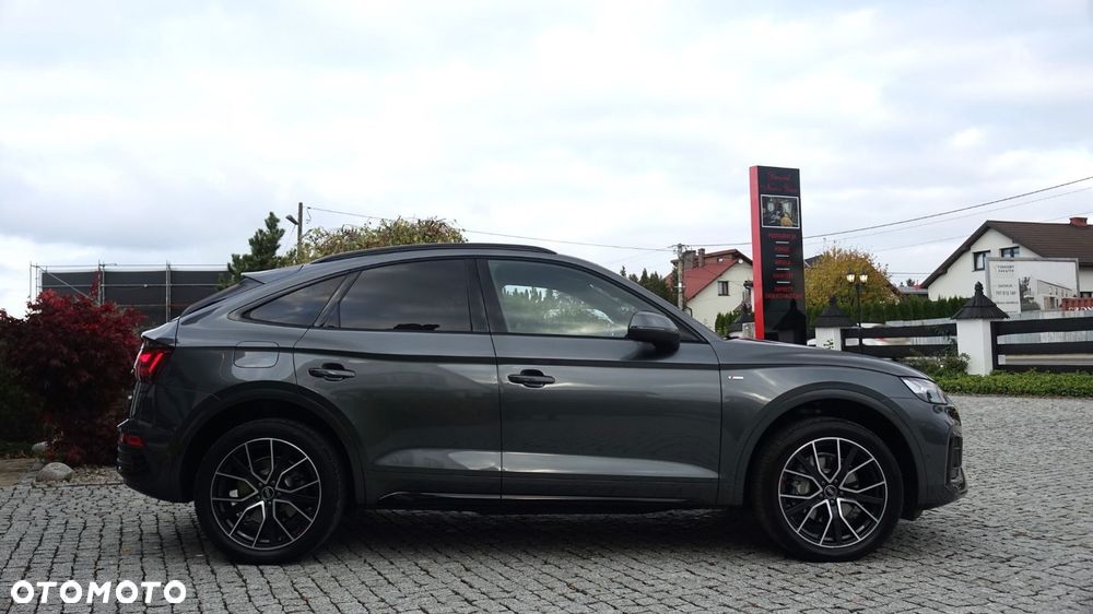 Audi Q5 Sportback - 16