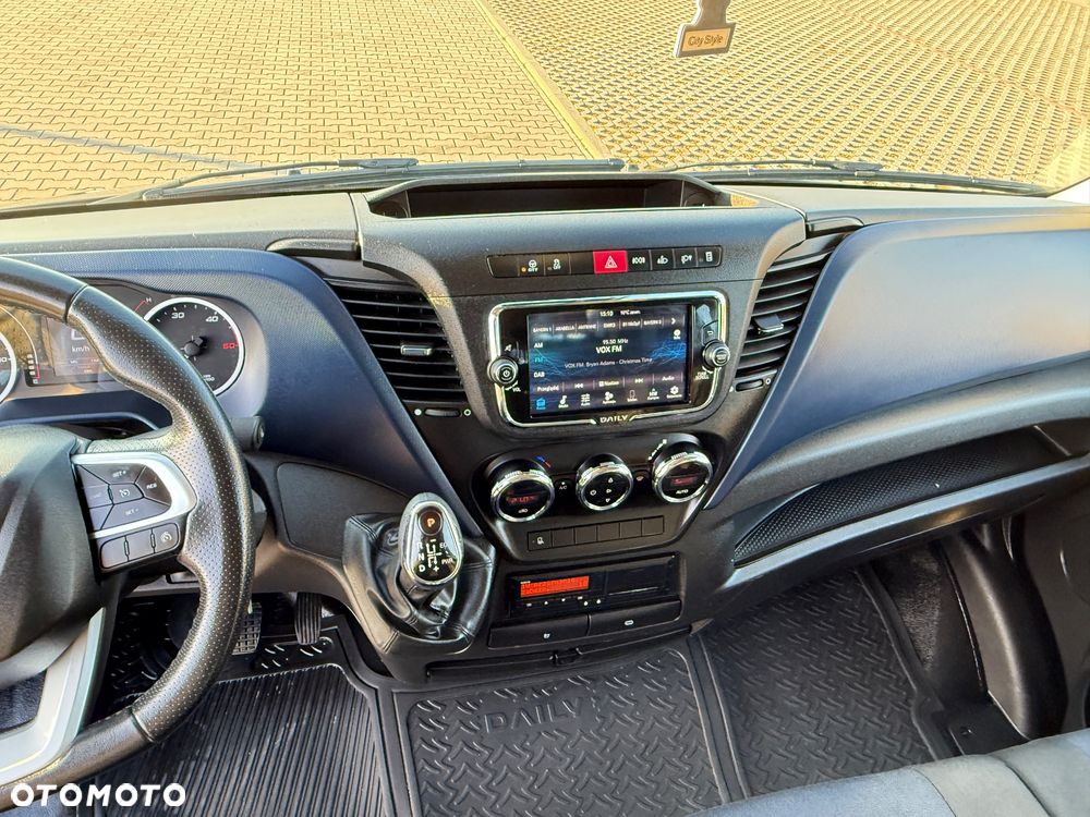 Iveco DAILY 35/50-180 3.0 HPI 180KM WYWROTKA Dubel Kabina 7 osobowy !FULL LED  !Bogate Wyposażenie ! - 15