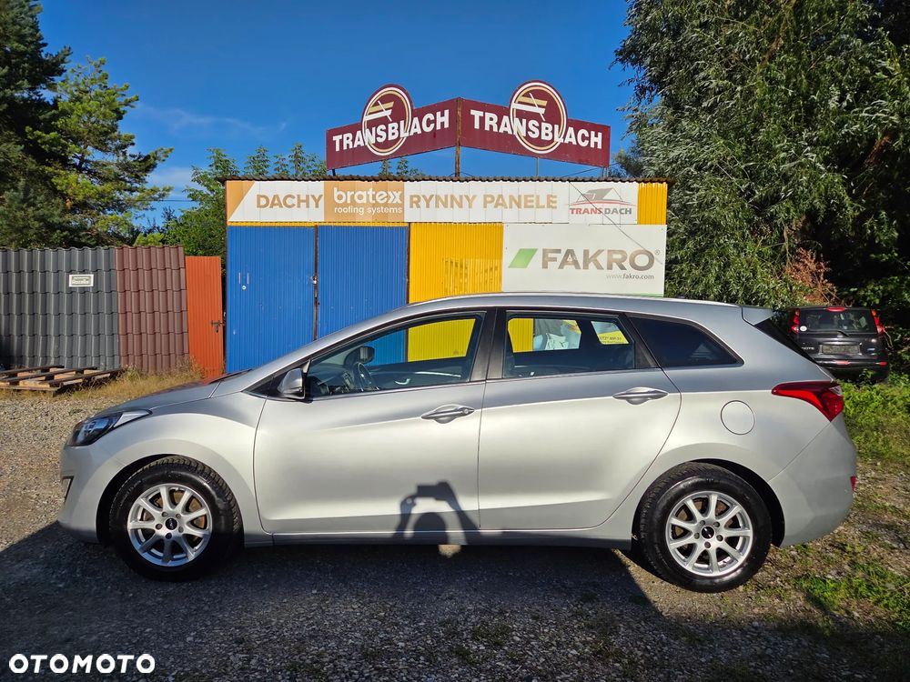 Hyundai i30 1.6 Premium - 2