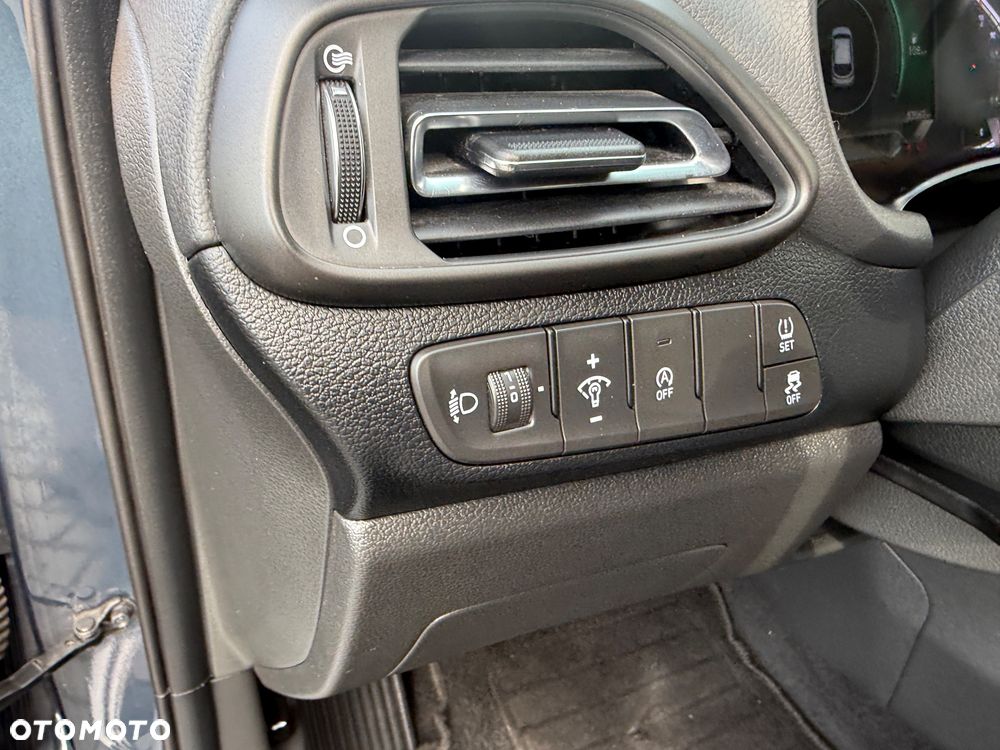 Hyundai i30 1.5 T-GDI 48V-Hybrid EDITION 30+ - 24