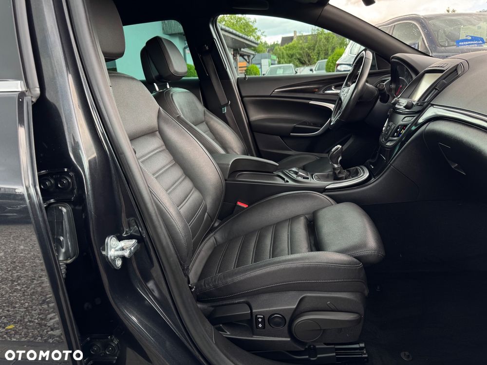 Opel Insignia 2.0 CDTI Executive S&S - 28