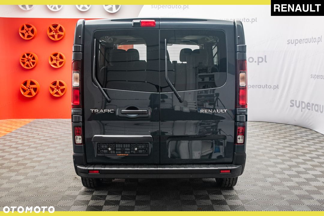 Renault Trafic Kombi L2H1 AT9 2.0 170KM - 12
