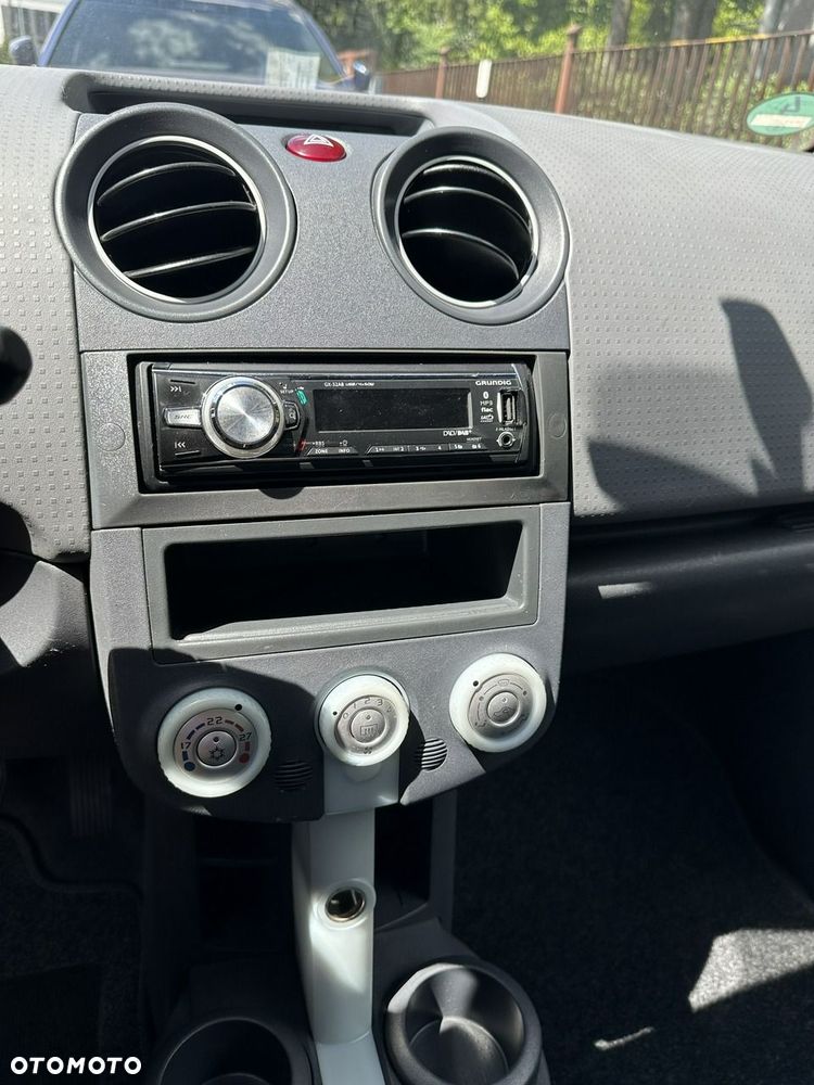 Mitsubishi Colt - 11