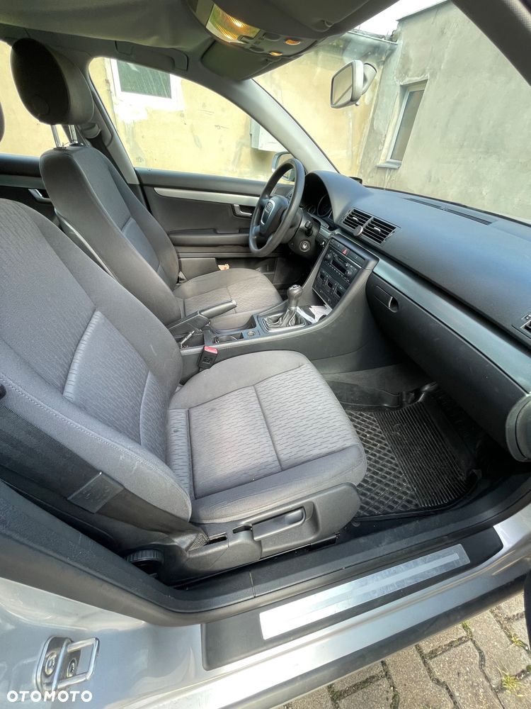 Audi A4 Avant 1.6 - 13