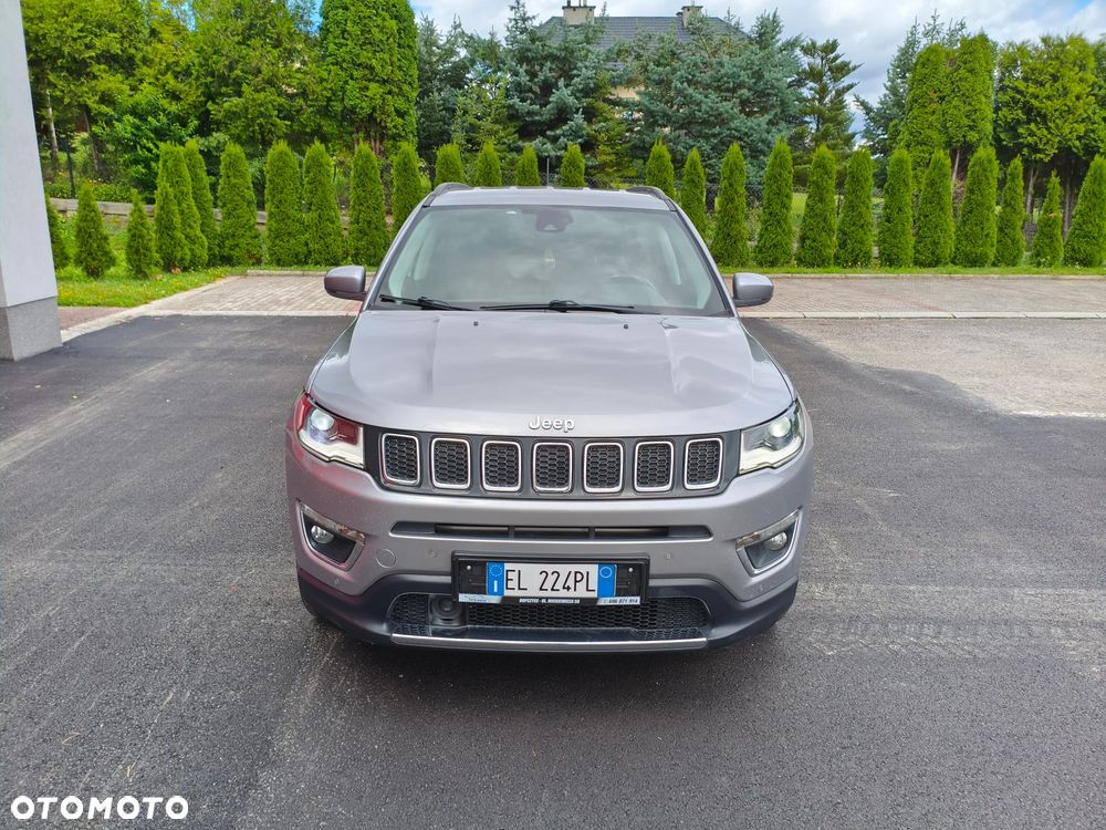 Jeep Compass - 10