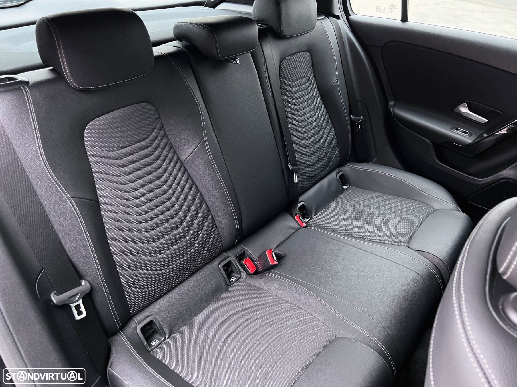 Mercedes-Benz A 180 d Style Plus Aut. - 41