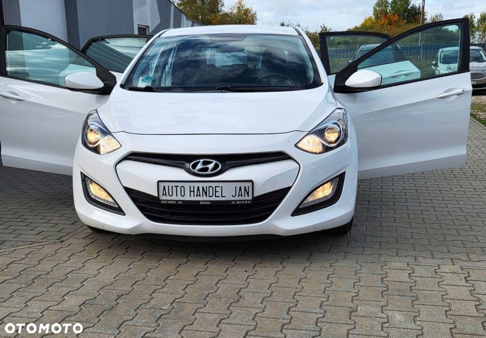 Hyundai i30 - 22
