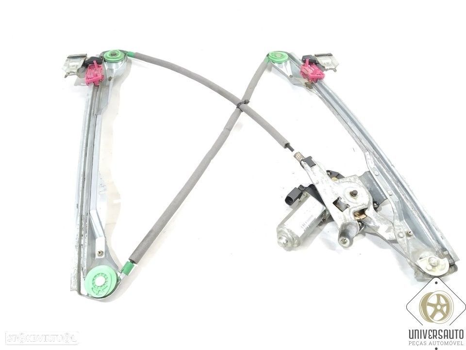 ELEVADOR DE VIDRO FRONTAL DIREITO FORD FOCUS SEDAN 1999 - 1
