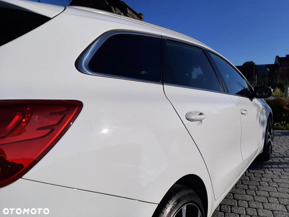 Kia Ceed 1.6 GDI Spirit - 10