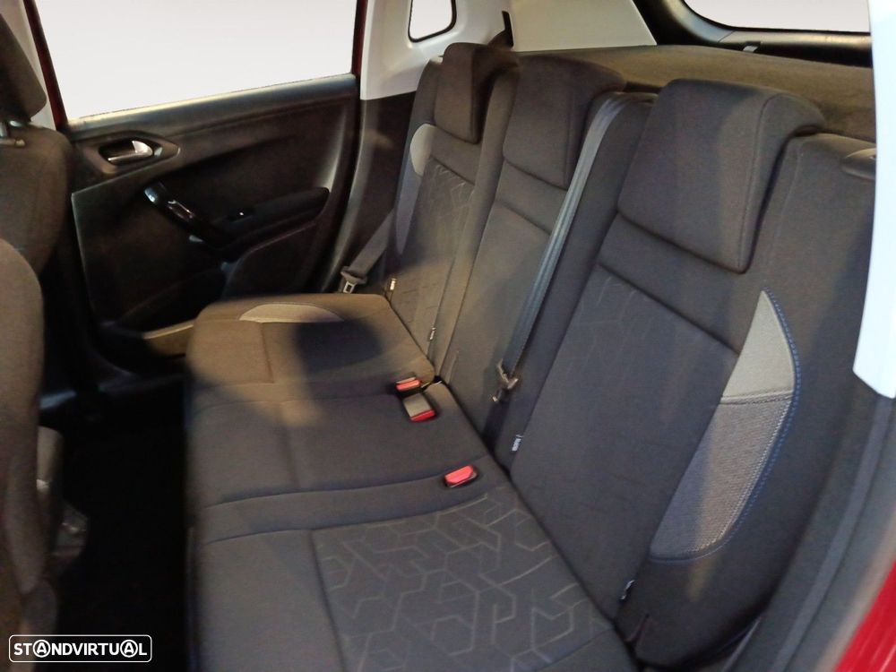 Peugeot 2008 1.2 PureTech Signature - 13