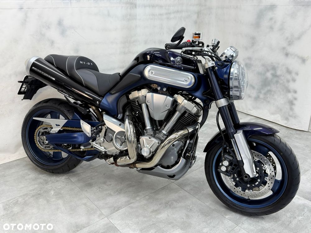 Yamaha MT - 9