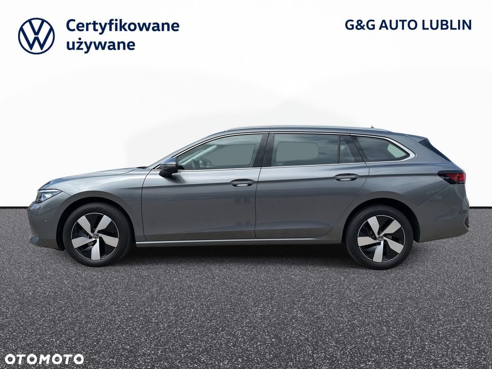 Volkswagen Passat - 9