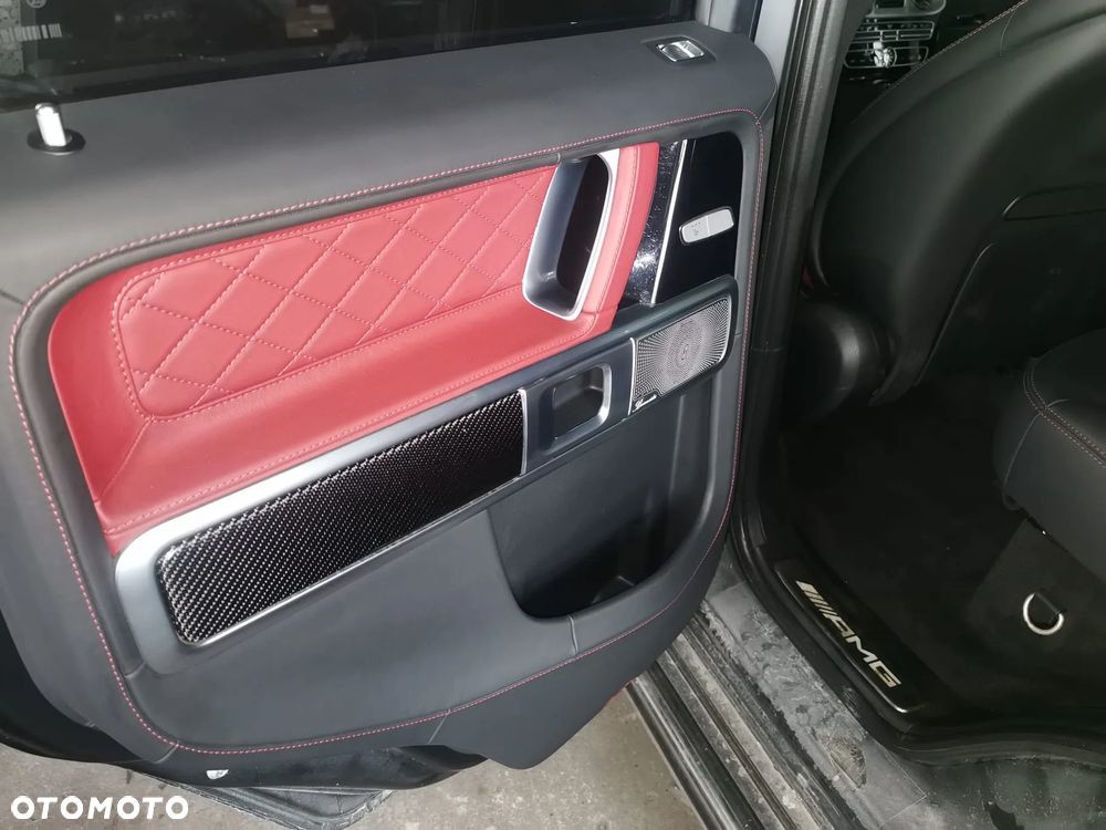 Mercedes-Benz Klasa G AMG 63 4x4 - 8