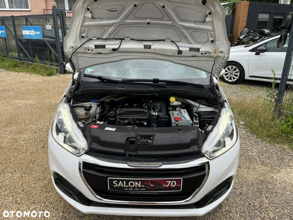 Peugeot 208 - 19