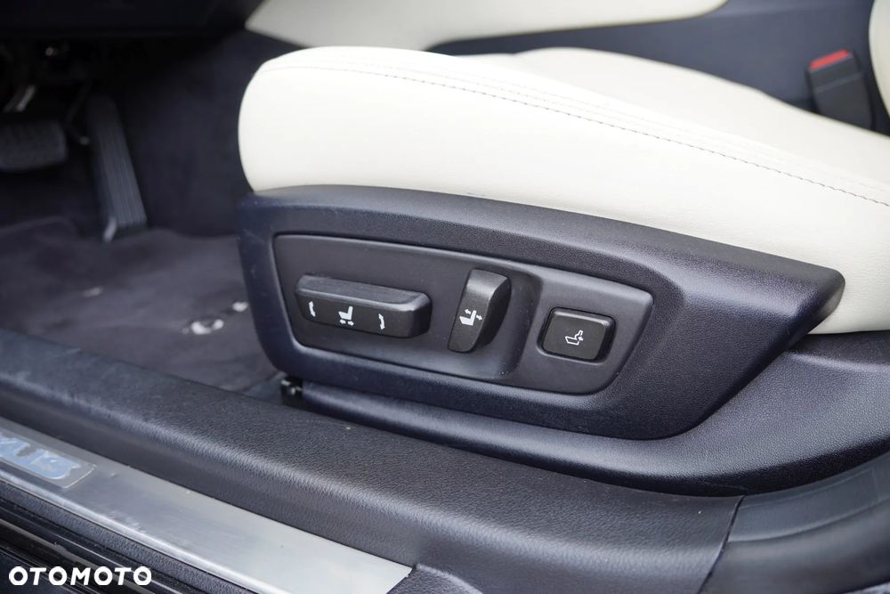 Lexus GS 200t / 300 Elegance - 10