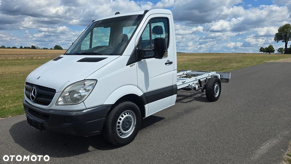 Mercedes-Benz Sprinter 318 - 1
