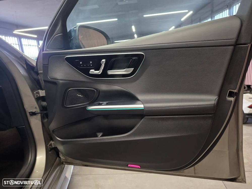 Mercedes-Benz C 300 e T 9G-TRONIC AMG Line - 52