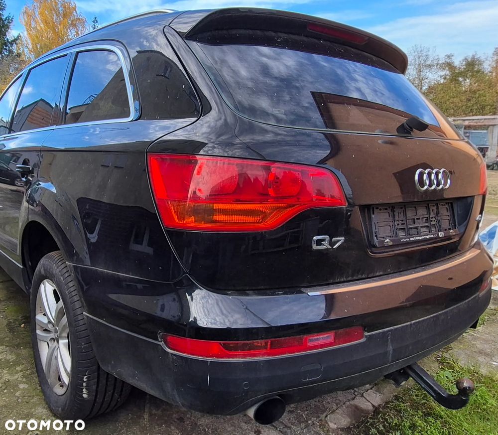 Audi Q7 2006 photo 5