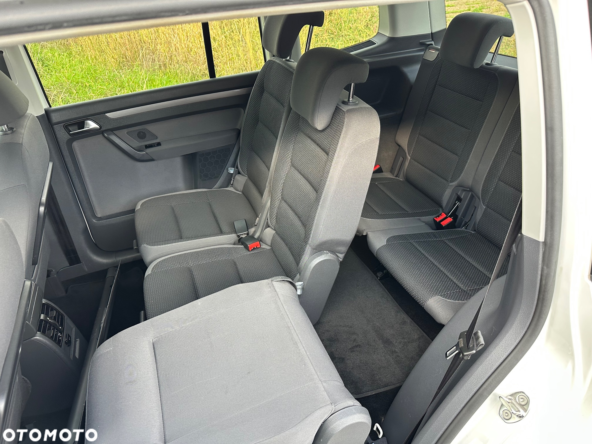 Volkswagen Touran 1.6 TDI DPF BlueMotion Technology DSG Highline - 7