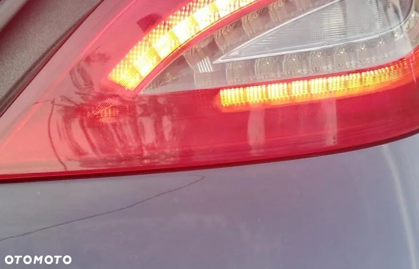 LAMPA TYL TYLNA PRAWA LED MERCEDES CLS W218 ORYGINAL DEMONTAZ 2189060258 - 2
