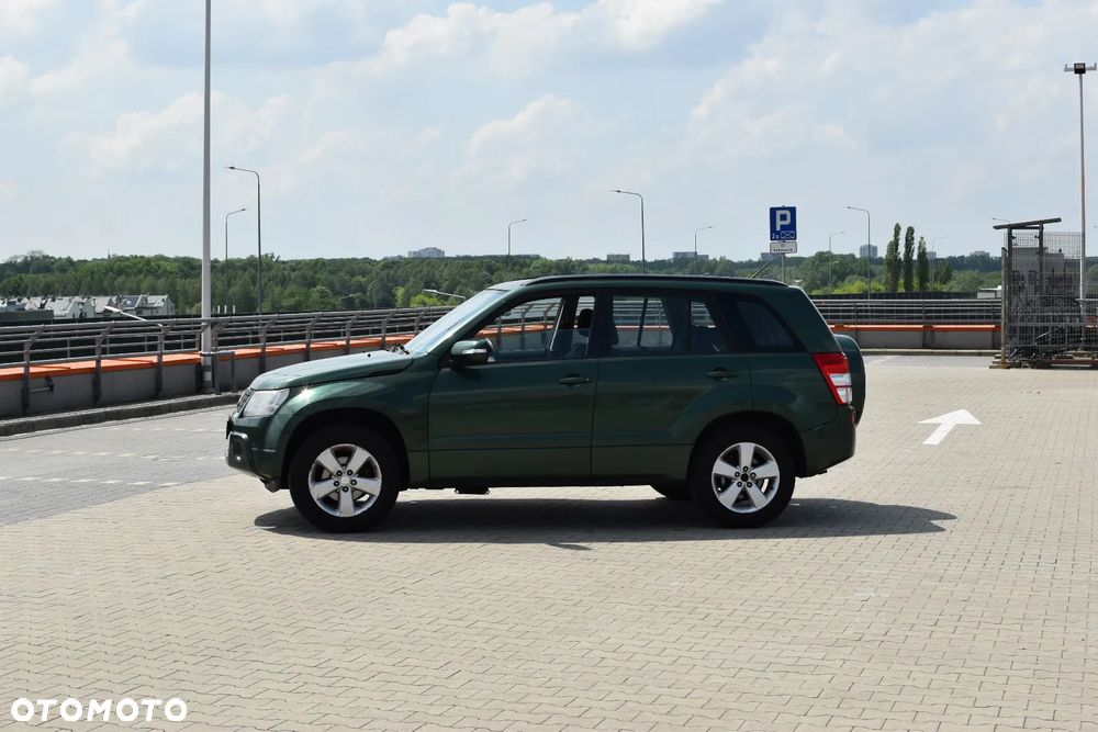 Suzuki Grand Vitara 2.0 De luxe - 4