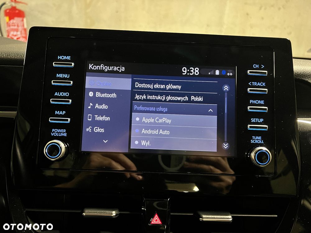 Toyota Camry 2.5 Hybrid Comfort CVT - 36