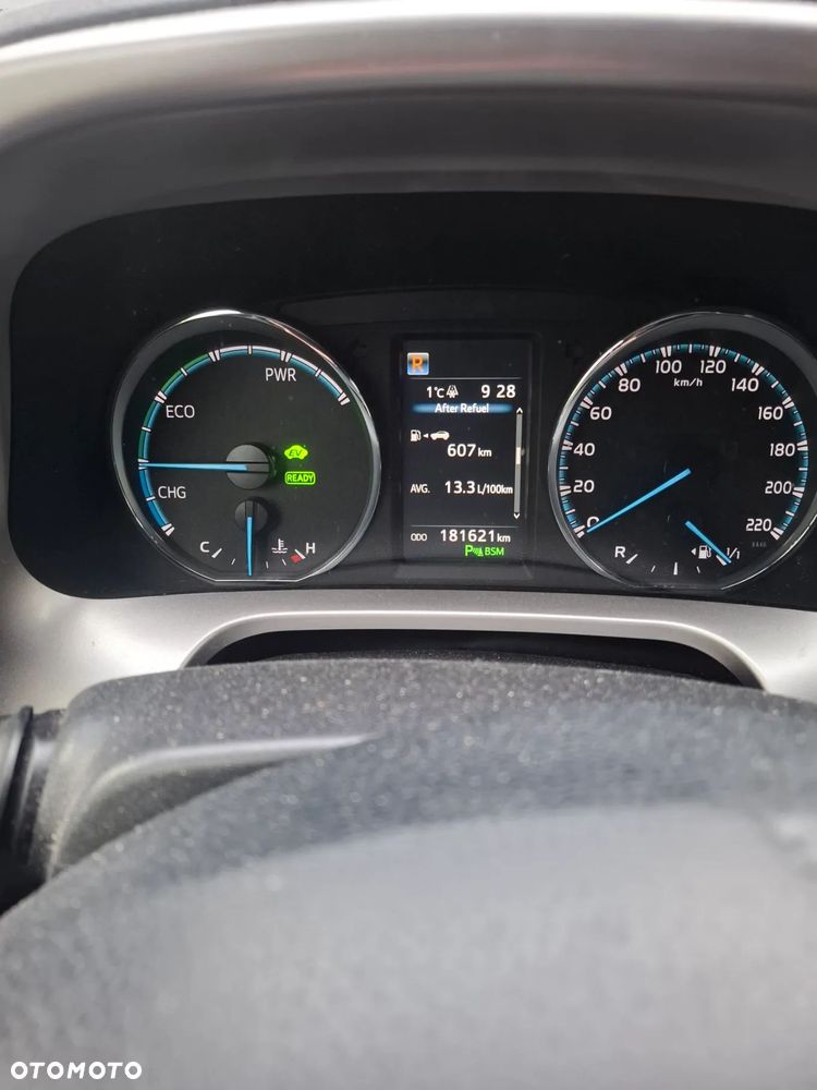 Toyota RAV4 Hybrid Prestige 4x4 - 8