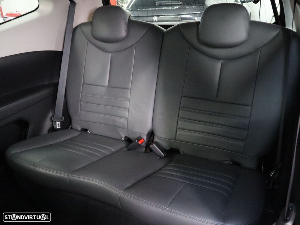 Toyota Aygo 1.0 X-Play Plus+X-Touch - 7