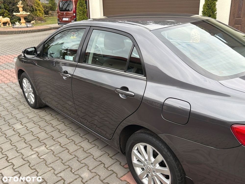 Toyota Corolla 1.6 Premium - 15