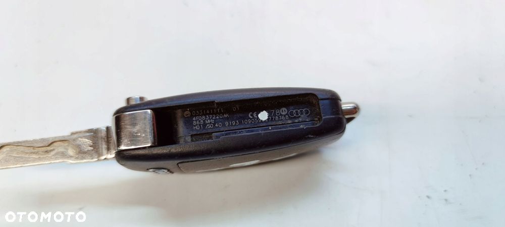 KLUCZYK PILOT SCYZORYK AUDI A6 C6 Q7 4F0837220AK *7* - 4