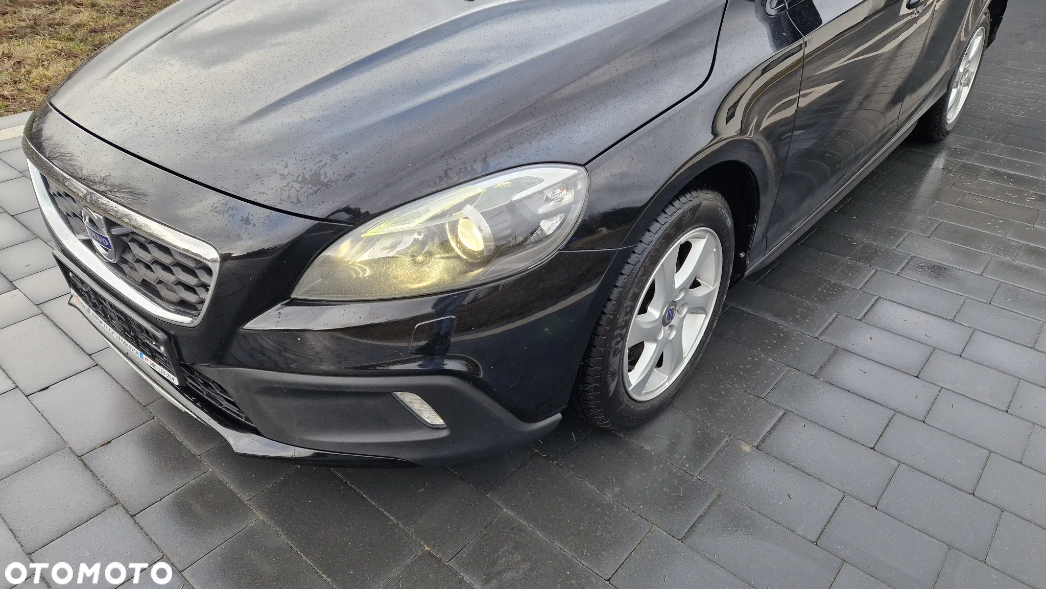 Volvo V40 - 9
