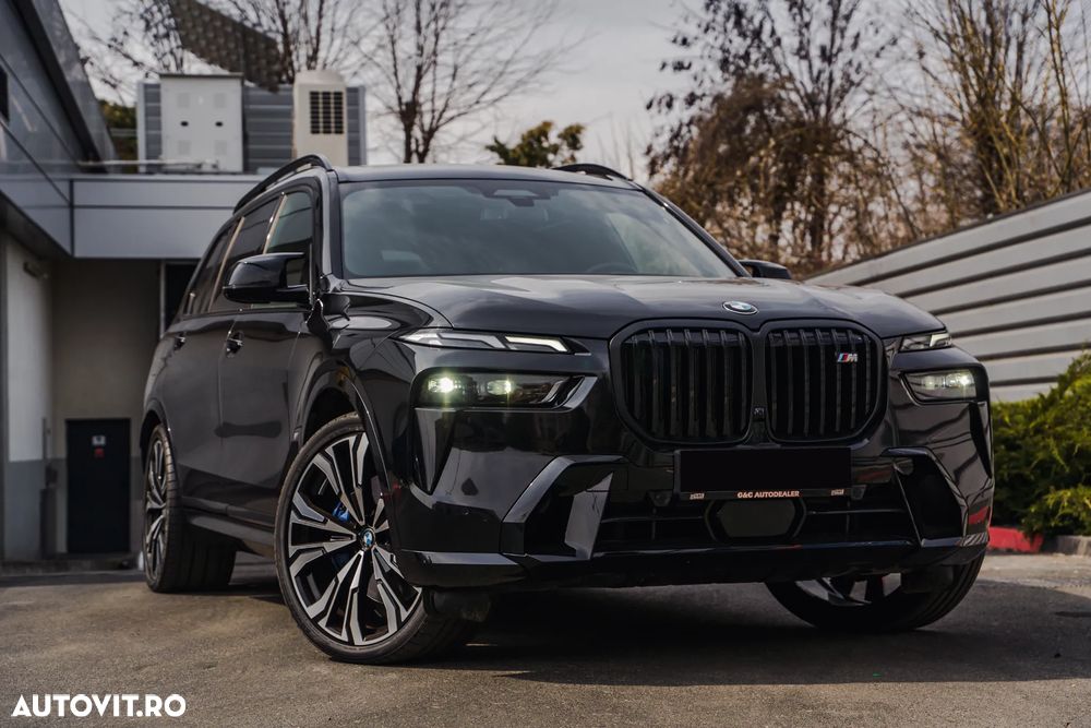 BMW X7 M60i xDrive AT MHEV