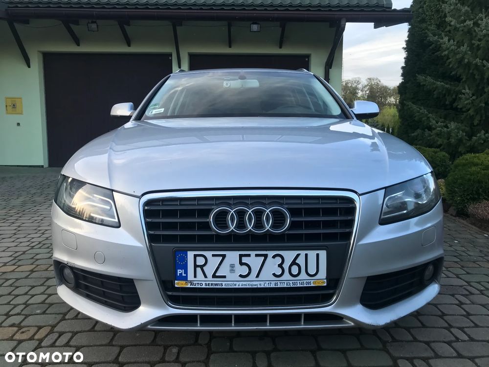 Audi A4 Avant 2.0 TDI DPF Ambiente - 28