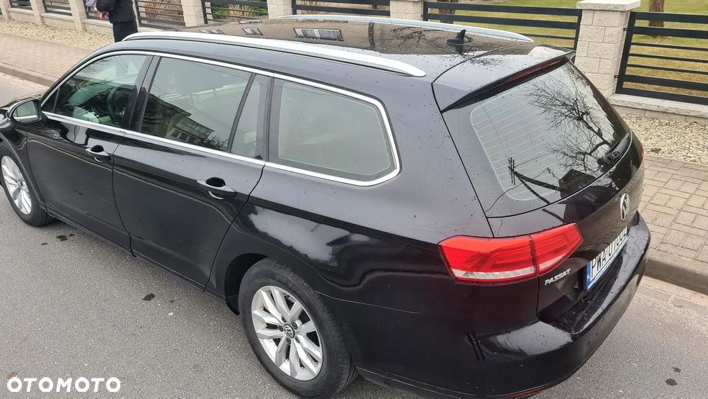 Volkswagen Passat 1.6 TDI (BlueMotion Technology) DSG Comfortline - 15