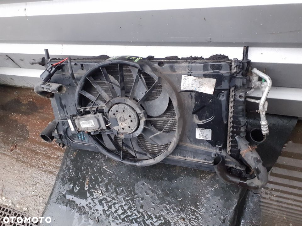 Chłodnica wody,  intercooler, wentylator Ford Focus MK2 C-max Diesel  Komplet 1.6 TDCI - 3