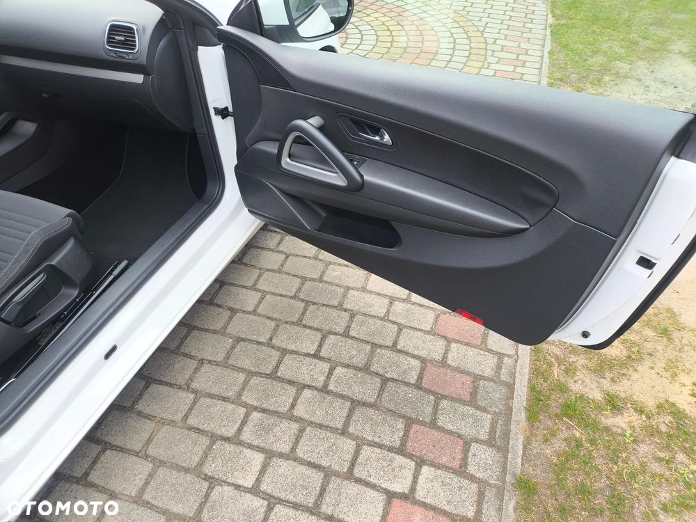 Volkswagen Scirocco - 13