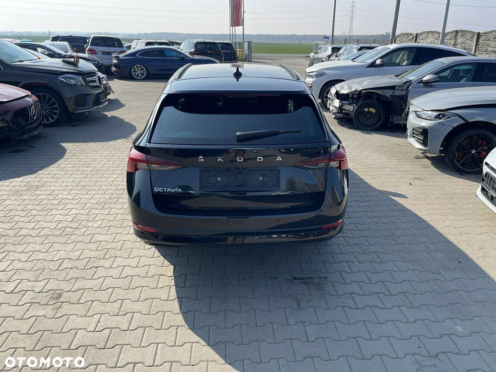 Skoda Octavia 2.0 TDI DSG Edition - 8