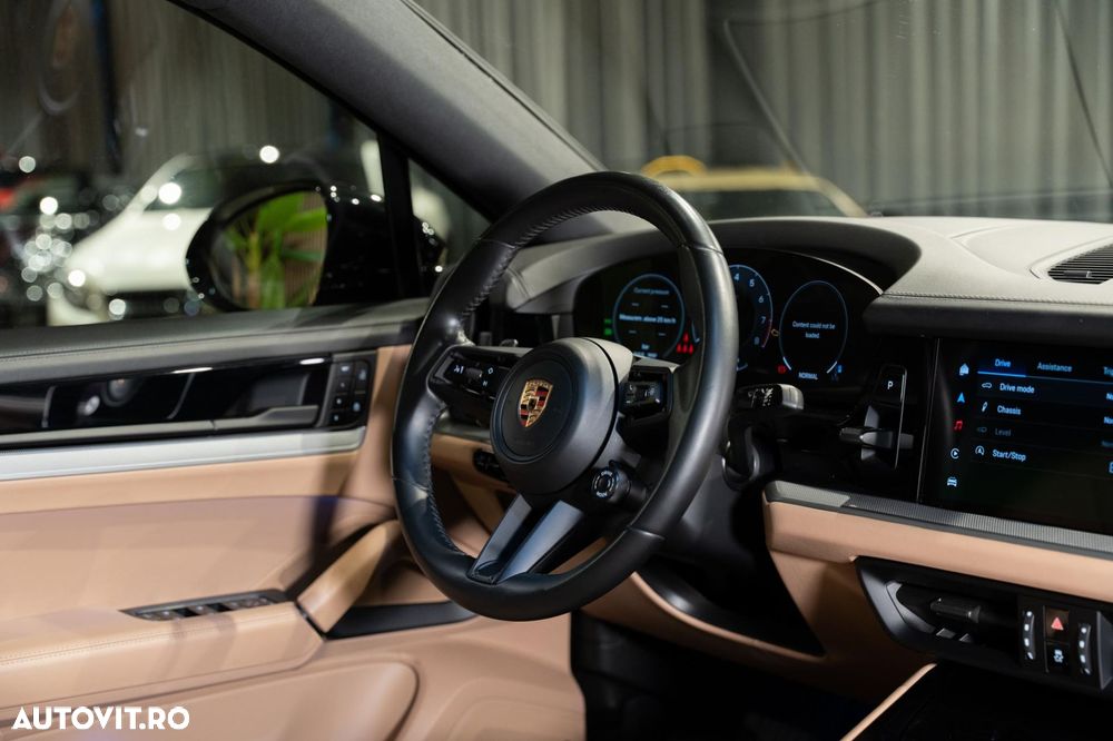 Porsche Cayenne Coupe S - 27