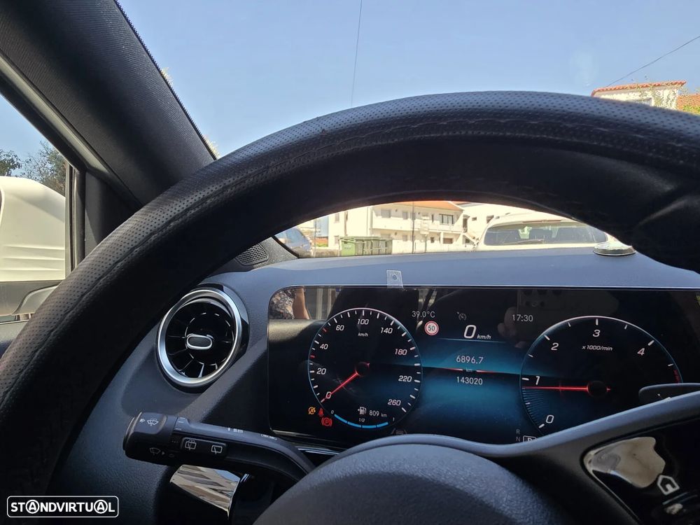 Mercedes-Benz GLA 220 d Style - 20