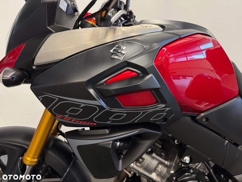 Suzuki V-STROM - 22