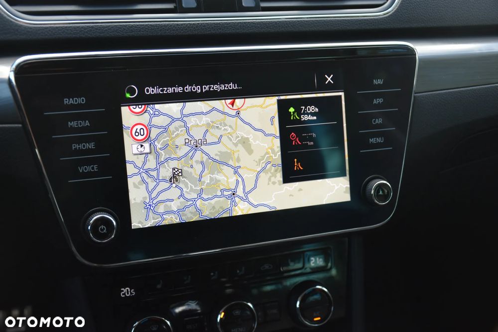 Skoda Superb 2.0 TDI DSG Ambition - 13
