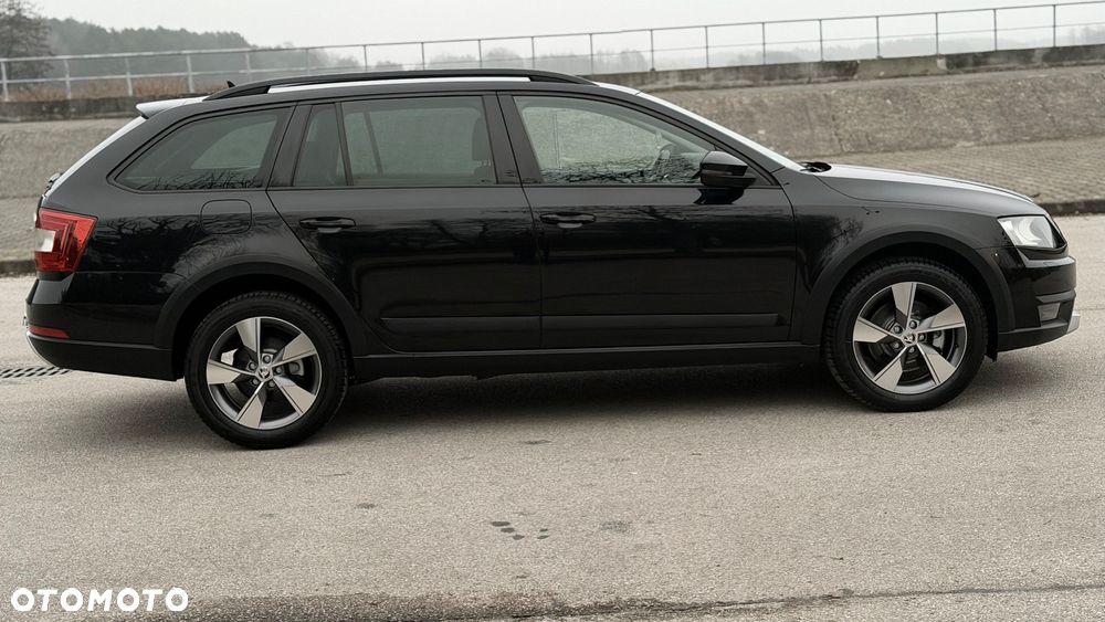 Skoda Octavia 2.0 TDI 4x4 DSG Scout - 8