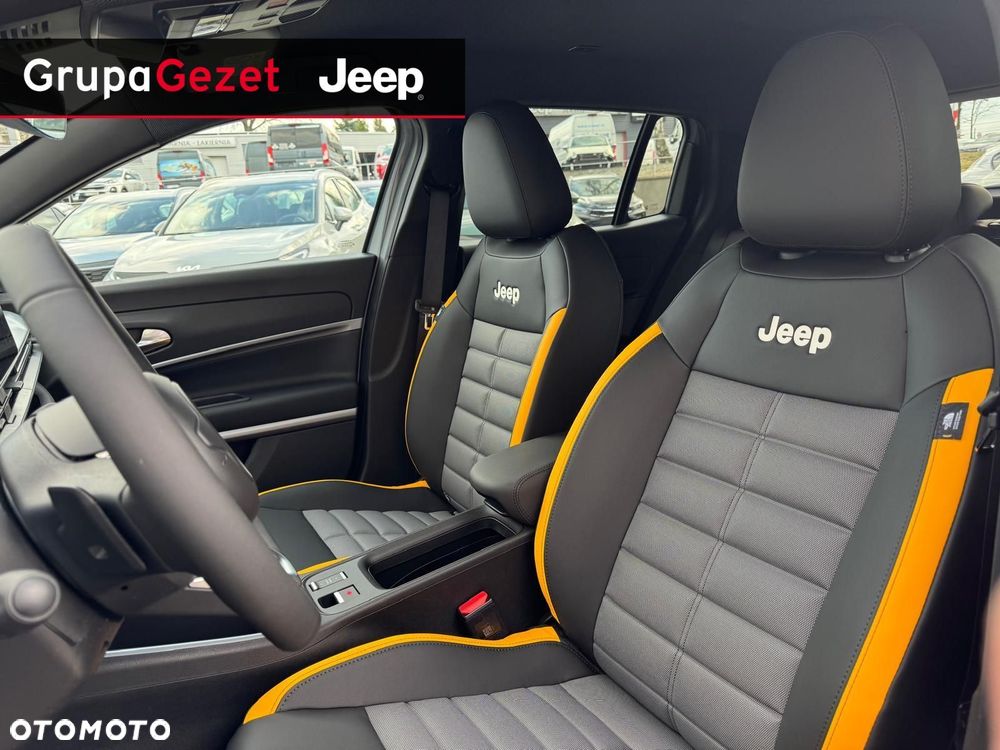 Jeep Avenger - 10